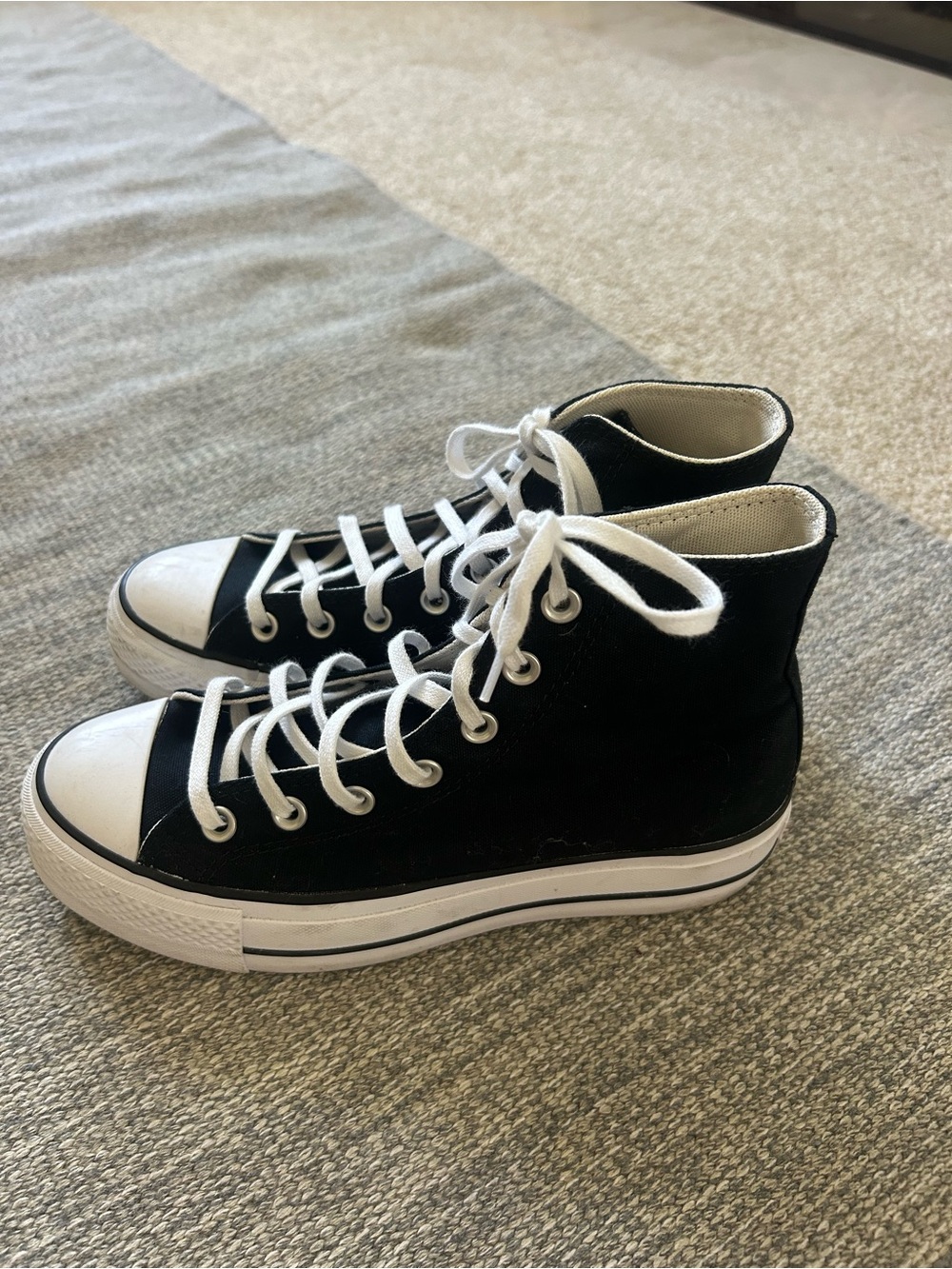 Classic High-Top Canvas Sneakers in Black
